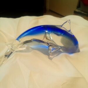 Vintage 6 inch dolphin paperweight